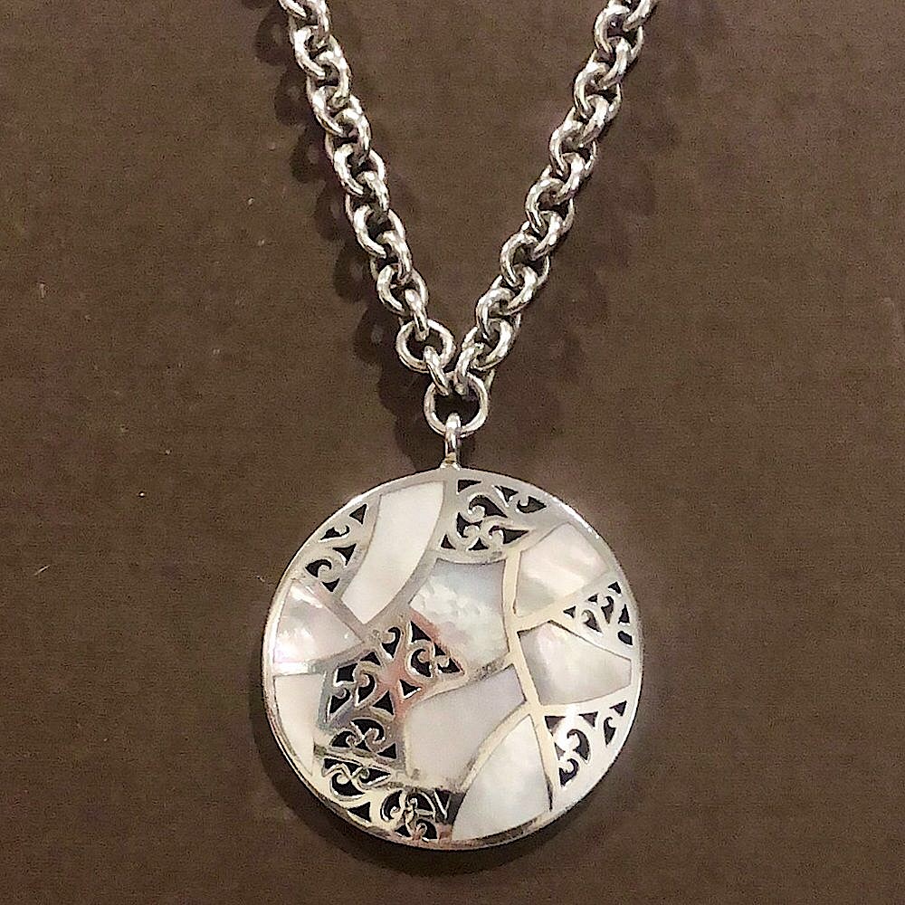 Lois Hill Mother Of Pearl Inlay Sterling Silver Cutout Pendant Toggle Necklace 950$